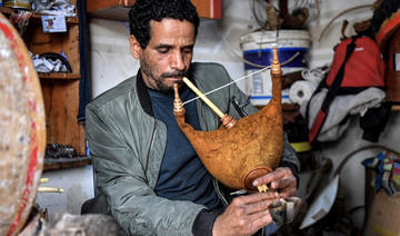 Le mezoued, la cornemuse tunisienne, trouve un nouveau souffle