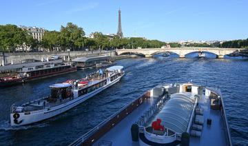 Répétition de la cérémonie des JO de Paris: convoi de bateaux en cours sur la Seine