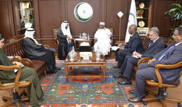Le chef de l'OCI reçoit un responsable de la Ligue islamique mondiale à Djeddah