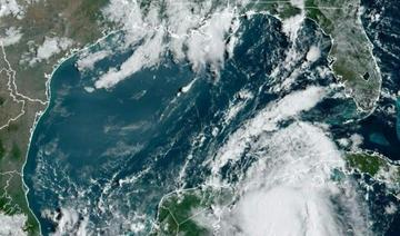 Evacuations et préparatifs en Floride avant l'arrivée de l'ouragan Idalia