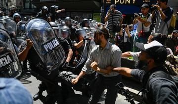 Argentine: Recours et manifestation contre le «méga-décret» dérégulateur Milei
