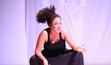 3e Festival international du monodrame féminin à El Oued: Sapiens, une dénonciation féroce de la guerre et de ses méfaits