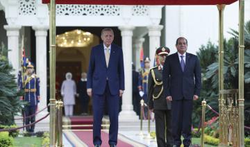 Sissi accueille Erdogan pour sa première visite en Egypte en plus de 10 ans