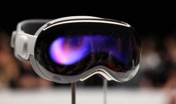 Le casque de réalité virtuelle d'Apple à 3500 dollars arrive dans les magasins américains