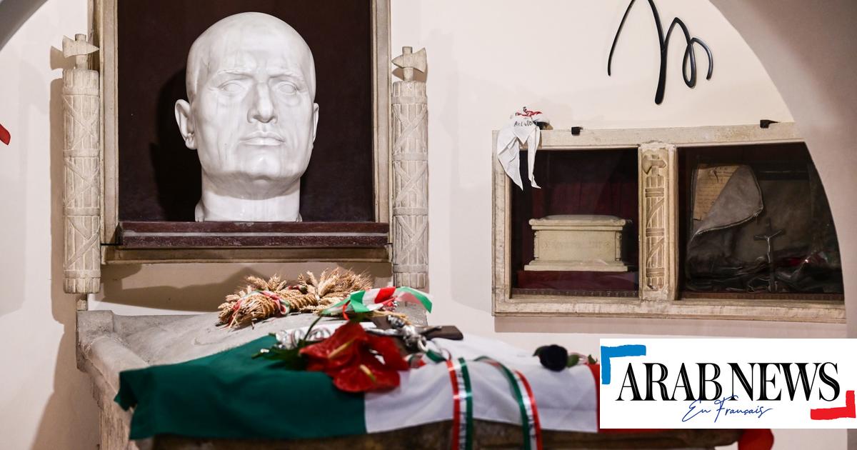 Cento anni dopo, il culto di Mussolini continua a vivere in Italia