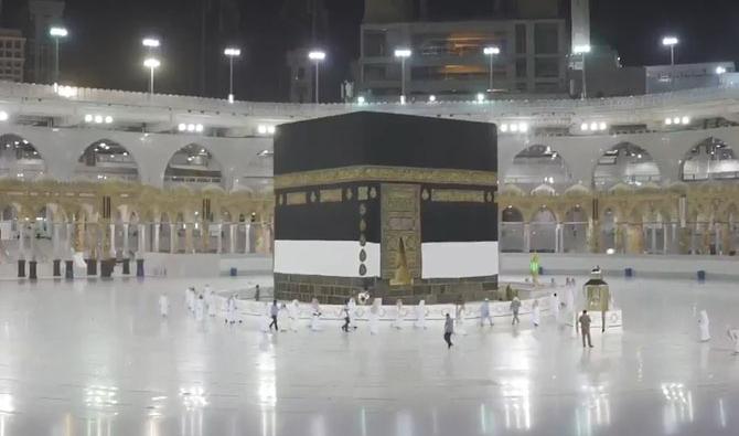Embaumement de la Kaaba ce matin à La Mecque