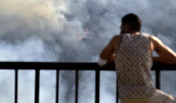 Algérie embrasée, Algérie martyrisée, mais Algérie tôt ou tard délivrée!