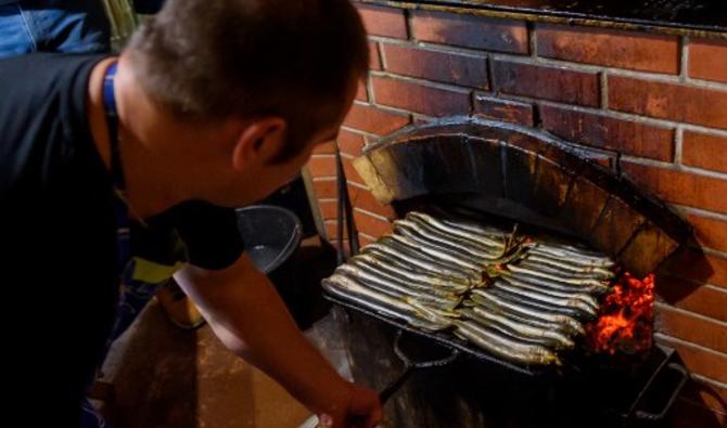 La Commission européenne a même inclue la lamproie dans sa liste de produits alimentaires et de boissons bénéficiant d'une « appellation d'origine protégée »(Photo, AFP)