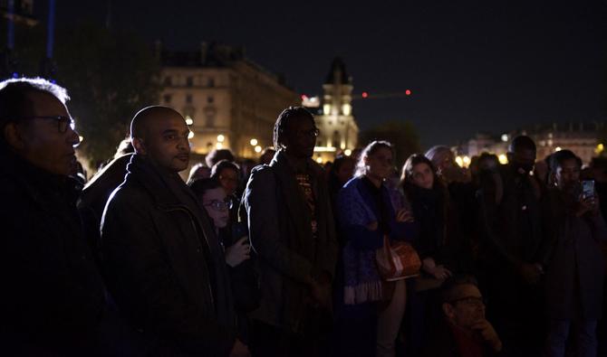 Épuisant racisme, virus résistant