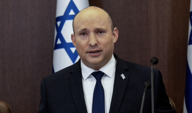 Le Premier ministre israélien Naftali Bennett préside la réunion hebdomadaire du cabinet à Jérusalem, Israël, le 12 décembre 2021. (Reuters) 