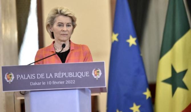 La présidente de la Commission européenne Ursula von der Leyen,  lors d'une conférence de presse tenue au palais présidentiel sénégalais, le 10 février 2022. (Photo, AFP)