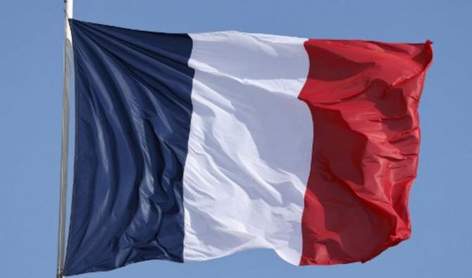 Le drapeau français sur le palais de l'Elysée à Paris, le 25 février 2022. (Photo, AFP)