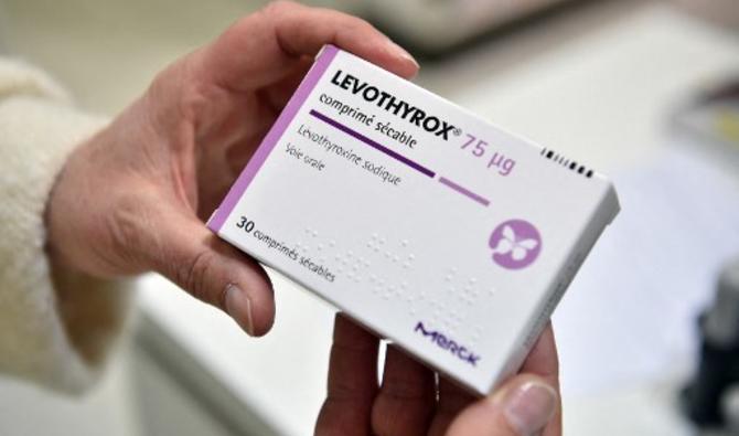 En France, quelque 2,5 millions de patients utilisent quotidiennement la nouvelle formule du Levothyrox, selon Merck, et moins de 100 000 patients sont aujourd’hui traités avec l'ancienne formule importée depuis fin 2017 sous le nom d'Euthyrox. (Photo, AFP)