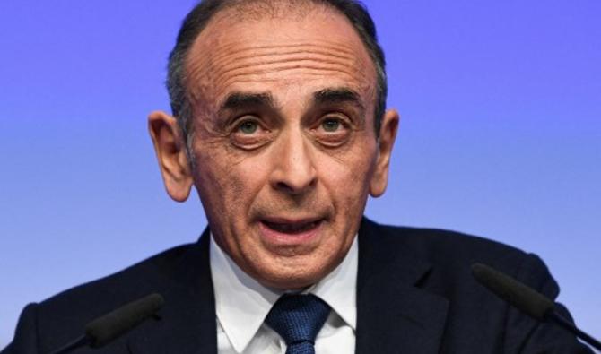 Parti d'extrême droite français Reconquete! Le candidat à la présidence Eric Zemmour s'adresse aux partisans du parti à Paris, le 10 avril 2022. (Photo, AFP)