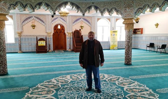 L’administrateur de la mosquée, Mohammed Seddadi, un Germano-Marocain de 51 ans, a été témoin des nombreuses crises auxquelles ont été confrontées les mosquées du pays. (Photo fournie) 