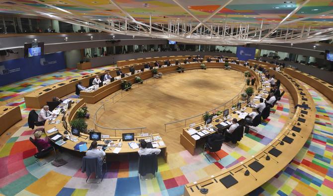 Le président ukrainien Volodymyr Zelensky s'exprime lors d'une réunion spéciale du Conseil européen au bâtiment du Conseil européen à Bruxelles, le 30 mai 2022. (Photo, AFP)