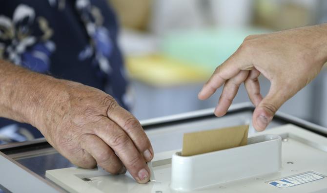 Législatives en France: Un premier tour et une… première !