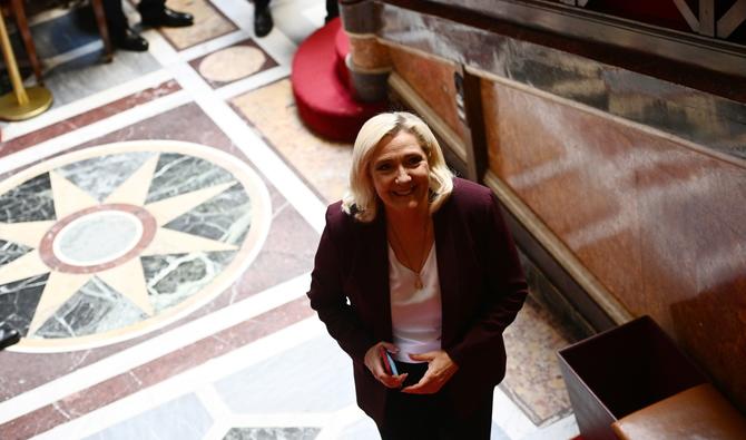 Marine Le Pen, leader d'extrême droite du Rassemblement national (RN) et députée française, arrive à l'Assemblée nationale française, à Paris, le 22 juin 2022. (Photo, AFP)
