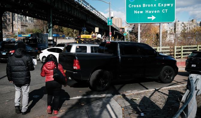 C'est ainsi que les forces de l'ordre sont allées à l'adresse indiquée, dans un quartier du Bronx, et ont arrêté l'homme que la New-Yorkaise a connu via une application de rencontres. (Photo, AFP)