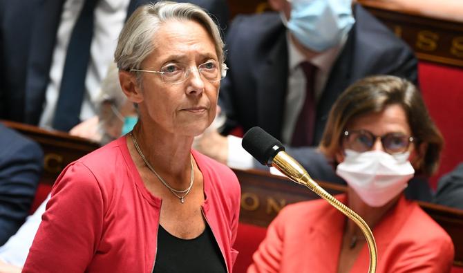 La Première ministre française Elisabeth Borne s'exprime lors d'une séance de questions au gouvernement à l'Assemblée nationale à Paris, le 12 juillet 2022. (Photo, AFP)