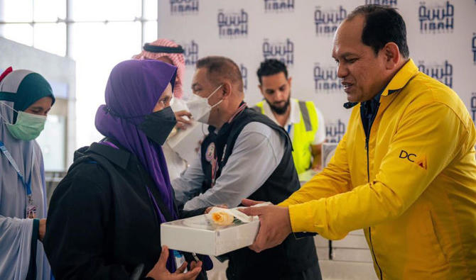 Le deuxième groupe de pèlerins thaïlandais est arrivé à l'aéroport international Prince Mohammed bin Abdulaziz de Médine le 11 juin. (Photo fournie)