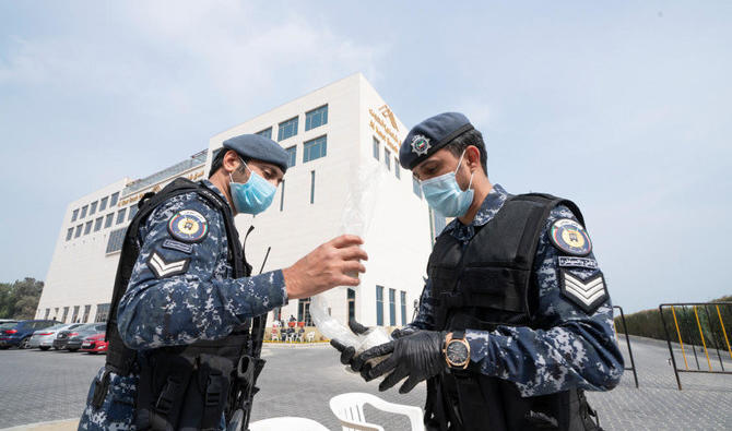 La police a pu localiser la scène du crime après avoir mené une enquête intensive et a découvert que le suspect avait assassiné l'enfant. (Police du Koweït)La police a pu localiser la scène du crime après avoir mené une enquête intensive et a découvert que le suspect avait assassiné l'enfant. (Police du Koweït)