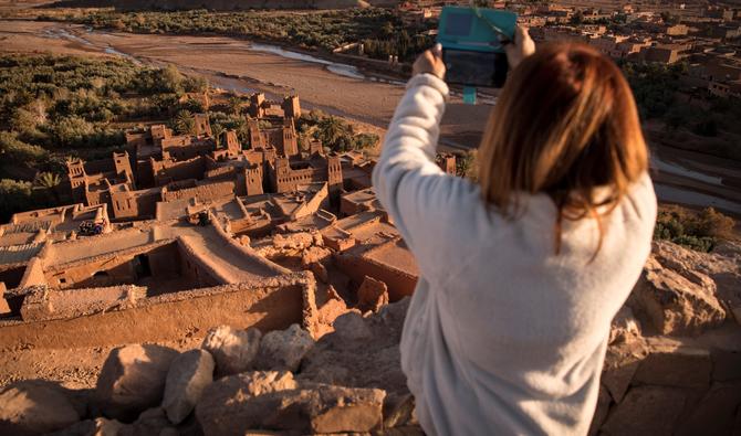 Alors que la plupart des destinations touristiques du Maroc ont repris du poil de la bête après deux années catastrophiques en raison de la Covid-19, Ouarzazate, elle, peine à retrouver des couleurs. (Photo, AFP)