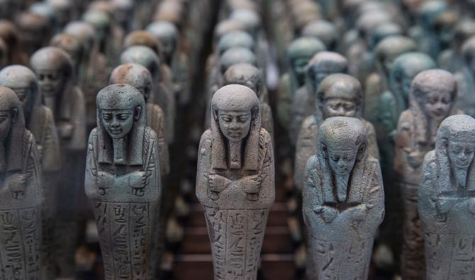 Au Louvre-Lens, comment Champollion «rendit leur voix» aux Egyptiens