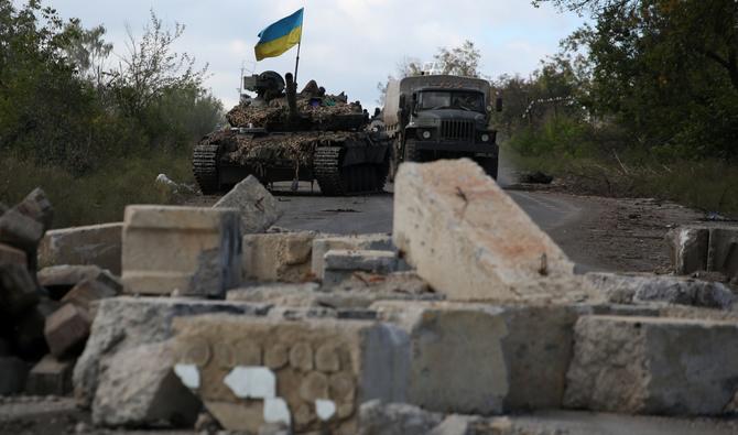 Un char ukrainien sur la route près du village de Dolina récemment libéré, dans la région de Donetsk, le 22 septembre 2022. (Photo, AFP)