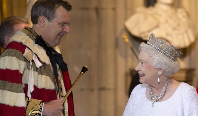 Edward Fitzalan-Howard était responsable de l'organisation des funérailles d'Elizabeth II pour lesquelles 2 000 personnes, dont des chefs d'État étrangers et des membres de familles royales, se sont rassemblées à l'abbaye de Westminster à Londres le 19 septembre. (Photo, AFP)