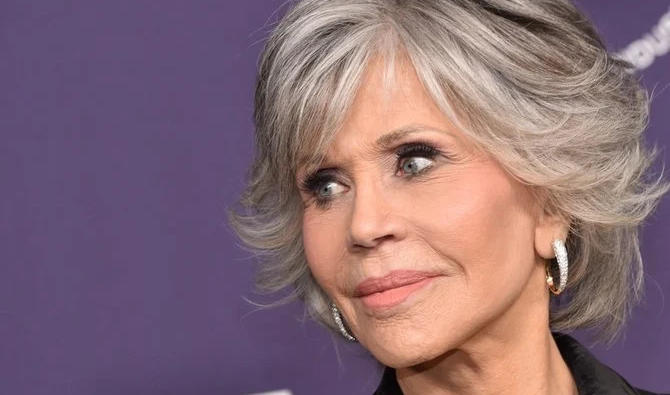 Jane Fonda ogłasza, że ​​ma raka na bardzo politycznym stanowisku