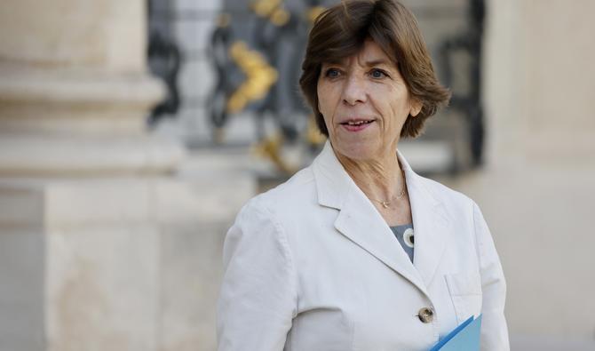 La ministre française des Affaires étrangères et européennes, Catherine Colonna, part après la réunion hebdomadaire du cabinet à l'Elysée présidentielle à Paris, le 12 octobre 2022. (Photo, AFP)