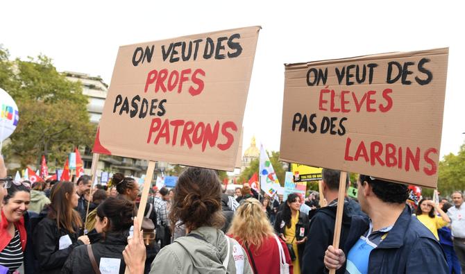 A Marseille, des milliers de personnes, 2 200 selon la préfecture de police, se sont rassemblées mardi matin, essentiellement pour protester contre la réforme du lycée professionnel. (Photo, AFP)