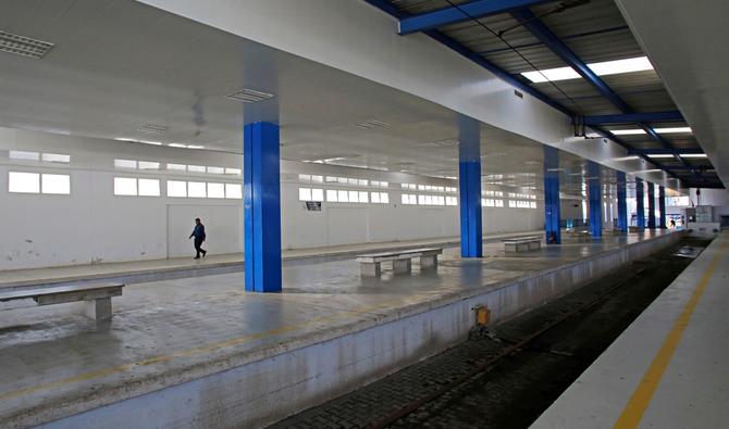 Le chemin de fer national de Tunisie (SNCFT)  lors d'une grève impromptue des employés dans la capitale Tunis, le 2 novembre 2022. (Photo, AFP)