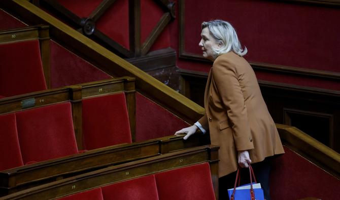 La crise comme rampe de lancement pour Marine Le Pen