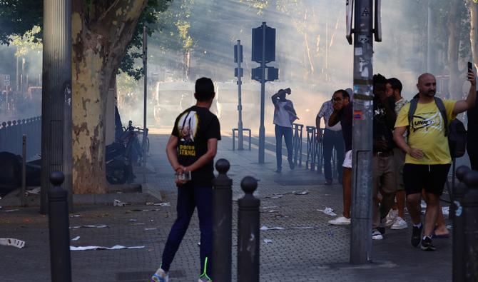 Jeunes et police en France: Et si on faisait de la sociologie?