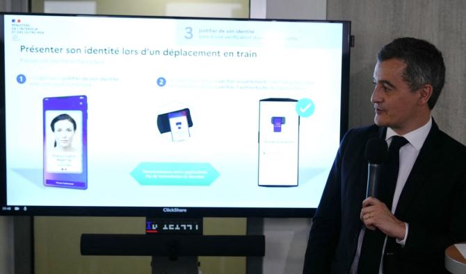 Le permis de conduire dématérialisé, expérimenté dans trois départements depuis mai, est désormais généralisé à tout le territoire pour les automobilistes qui en feront la demande, a annoncé mercredi Gérald Darmanin (Photo, AFP).