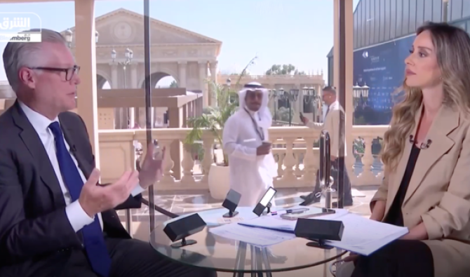 Ed Bastian, PDG de Delta Airlines, s'adresse à Asharq Bloomberg en marge du forum Future Investment Initiative à Riyad. (Capture d'écran)